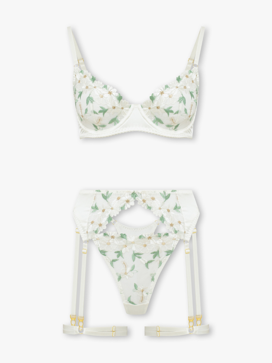 Daisy 3-Piece Floral Embroidery Set with Sheer Mesh